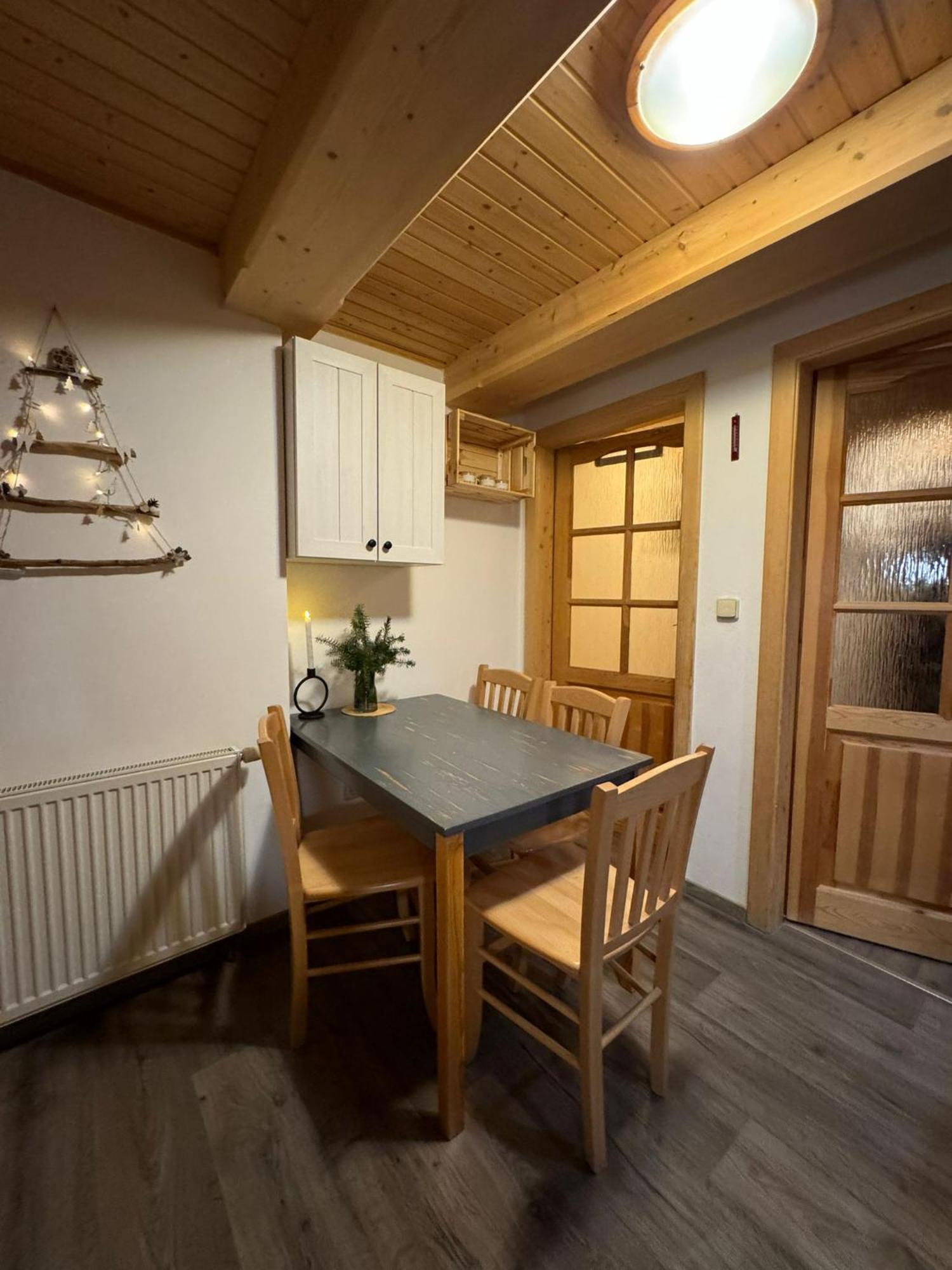 Apartmany Roudnice Jestrabi V Krkonosich Екстер'єр фото